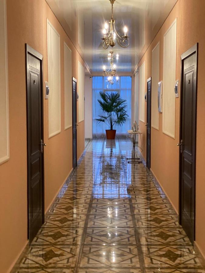 Sanzazila Hotel Gudauta Eksteriør billede