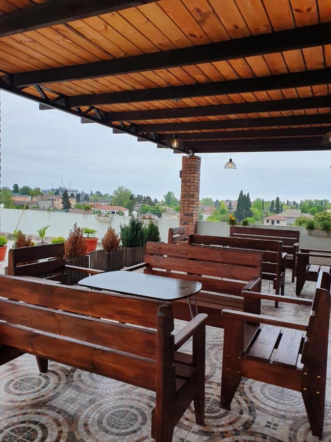 Sanzazila Hotel Gudauta Eksteriør billede