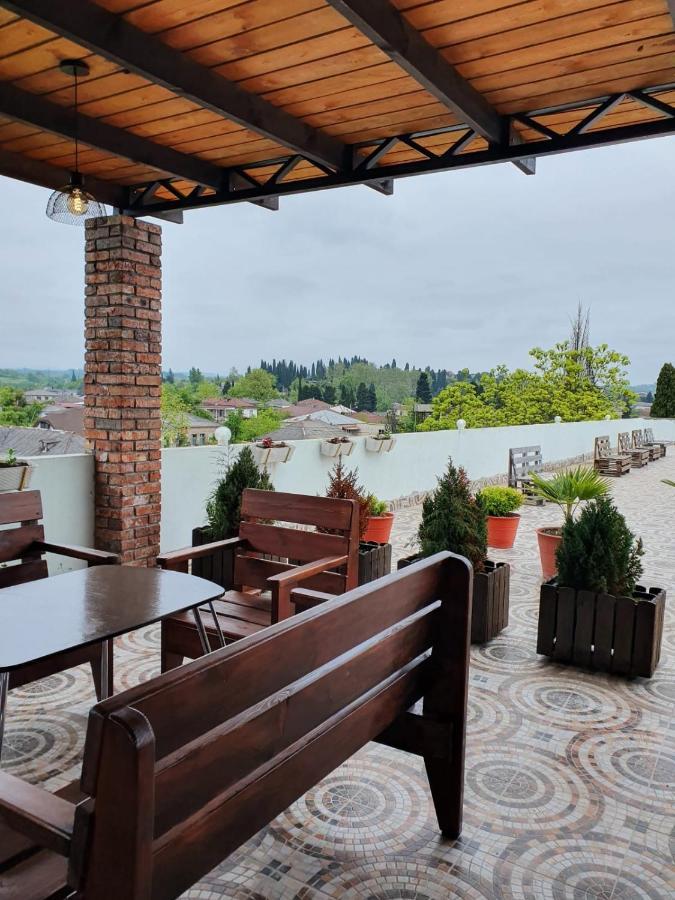 Sanzazila Hotel Gudauta Eksteriør billede