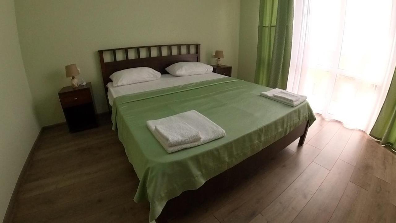 Sanzazila Hotel Gudauta Eksteriør billede
